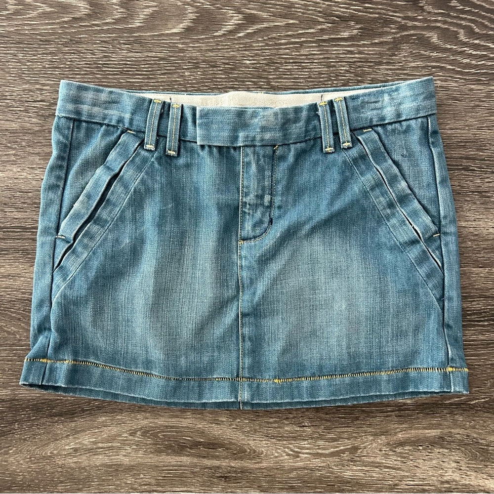 Vintage Ruehl No.925 Blue Jean Denim Mini Skirt Size 29 Pleated Pockets Y2K Prep